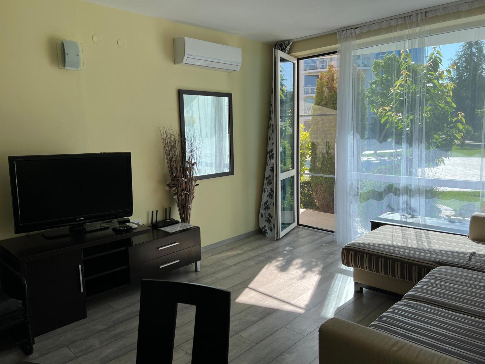 Apartment With Terrace In Spa Complex Burgas ภายนอก รูปภาพ