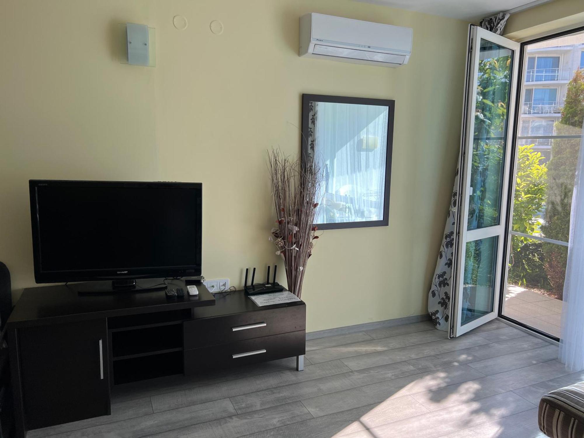 Apartment With Terrace In Spa Complex Burgas ภายนอก รูปภาพ